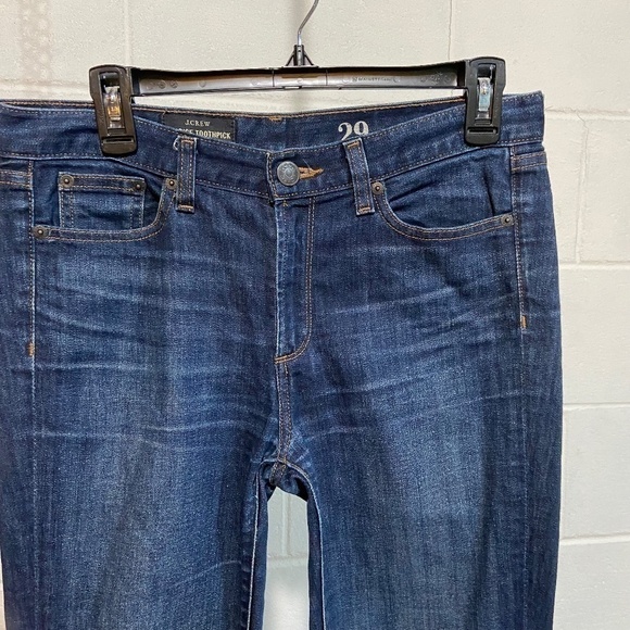 NWOT J Crew Women's Size‎ 29R Midrise Toothpick Medium Wash Jeans - Picture 3 of 7